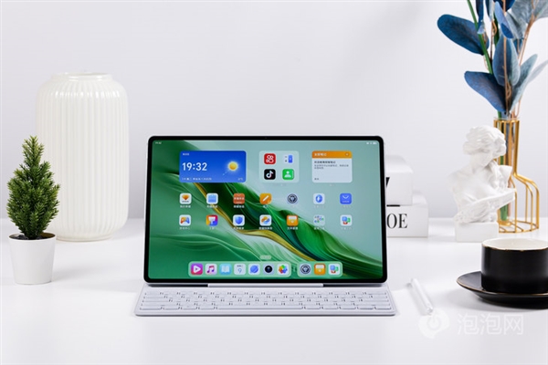 同檔最好的OLED屏!榮耀平板MagicPad2上手(圖1) 同檔最好的OLED屏!榮耀平板MagicPad2上手