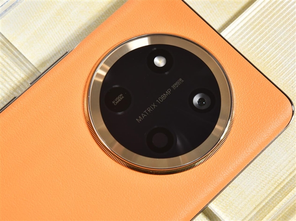 榮耀X60 Pro上手:6600mAh史上最大青海湖電池 續航一騎絕塵(圖10) 榮耀X60 Pro上手:6600mAh史上最大青海湖電池 續航一騎絕塵