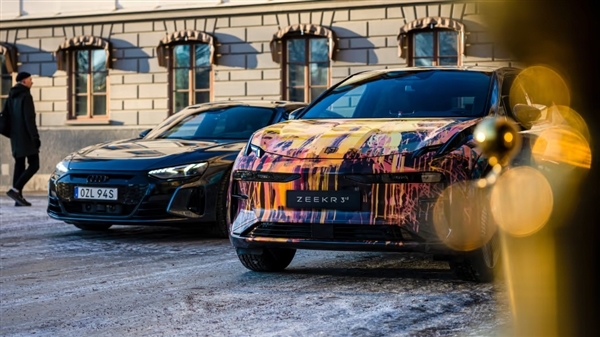 20萬能買到?極氪003最新預告:3米級加速秒殺百萬超跑(圖7) 20萬能買到?極氪003最新預告:3米級加速秒殺百萬超跑