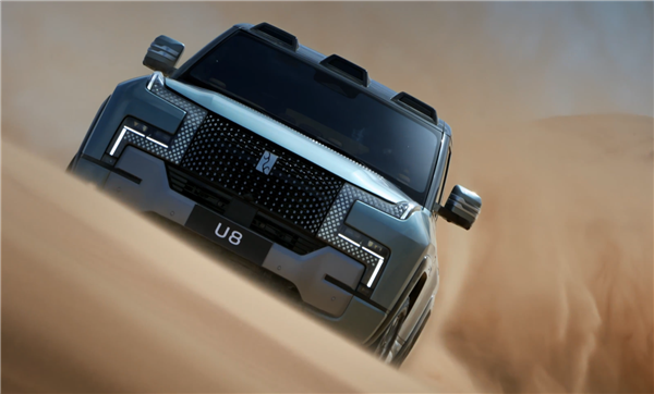 自重3.4噸!比亞迪仰望U8能耗曝光:比硬派燃油越野車省一半(圖2) 重自3.4噸!比亞迪仰望U8能耗曝光:比硬派燃油越野車省一半