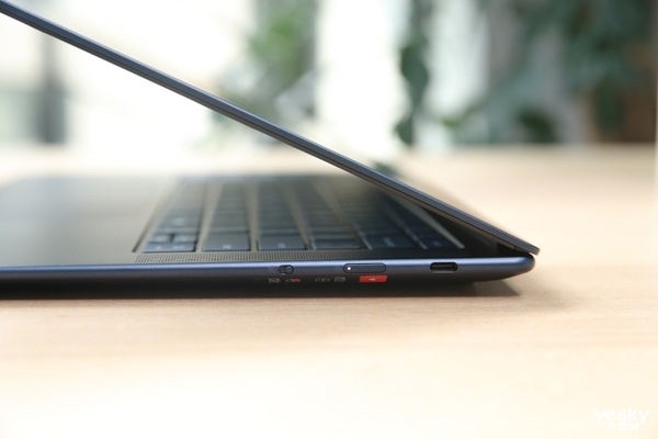 史上最好的高通驍龍本!聯想YOGA Air 14s驍龍AI元啟上手(圖8) 史上最好的高通驍龍本!聯想YOGA Air 14s驍龍AI元啟上手