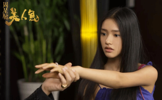 今天是周星馳62歲生日!星女郎林允連續九年為其慶生(圖2) 今天是周星馳62歲生日!