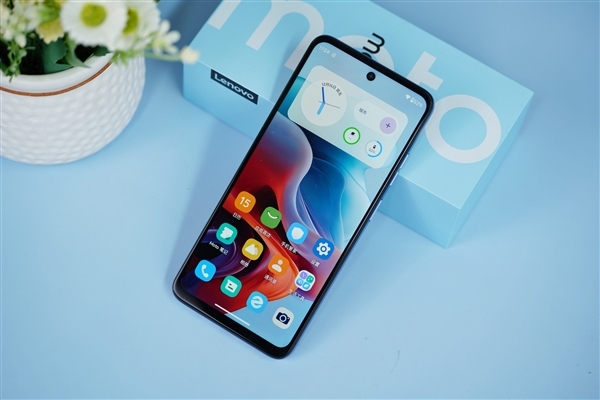 楊元慶:聯想手機要在三年內重回主流!(圖1) 楊元慶:聯想要在三年內重回主流手機行列!