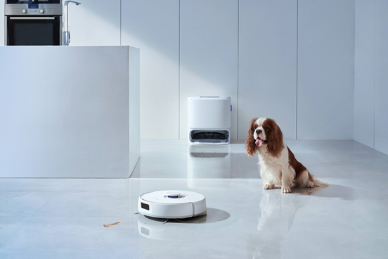 3799元！云鯨發布旗艦掃拖機器人J5：邊角清潔更極致、幾乎沒噪音