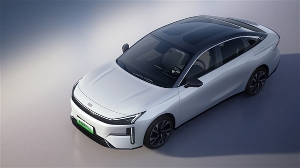 買比亞迪還是吉利?銀河L6開啟預售:12.8萬起 比秦Plus貴3萬(圖2) 買比亞迪還是吉利?銀河L6開啟預售:12.8萬起 比秦Plus貴3萬