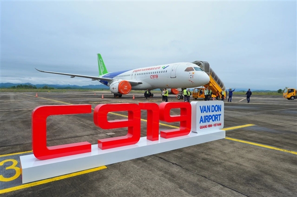 國產(chǎn)飛機(jī)C919、AR21逛遍東南亞五國：終于回家了！