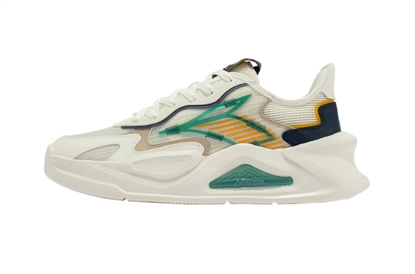 361°官旗清倉大促：35款運動/休閑鞋84元起