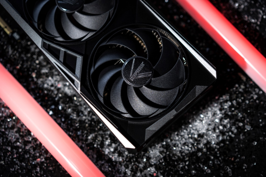 七彩虹發(fā)布iGame RTX 40 SUPER系列顯卡:可提供高達836 AI TOPS(圖3) 七彩虹發(fā)布iGame RTX 40 SUPER系列顯卡:可提供高達836 AI TOPS