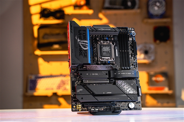 銳龍9000配它才帶勁!AMD 870E主板9月30日解禁(圖1) 銳龍9000配它才帶勁!AMD 870E主板9月30日解禁