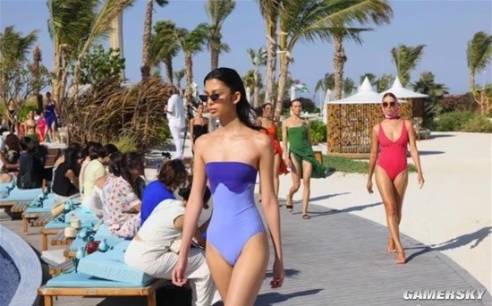 歷史性一刻!沙特阿拉伯首次舉辦泳裝秀 網友圍觀:終于要開放了(圖2) 歷史性一刻!沙特阿拉伯首次舉辦泳裝秀 網友圍觀:終于要開放了