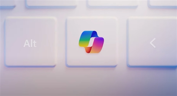 專為Win12打造!微軟宣布30年來Windows鍵盤最重大變化:為所有PC新增專用的AI Copi(圖3) 專為Win12打造!微軟宣布30年來Windows鍵盤最重大變化:為所有PC新增專用的AI Copilot鍵