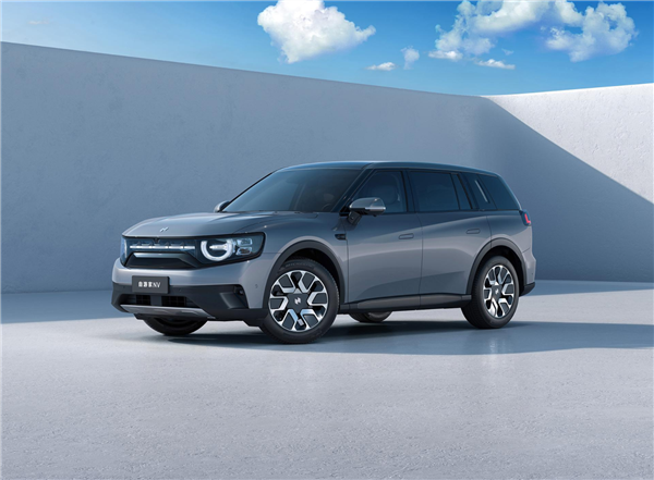 李一男造車“破夢重圓”?自游家NV現(xiàn)身奇瑞商用車總部(圖2) 李一男造車“破夢重圓”?自游家NV現(xiàn)身奇瑞商用車總部