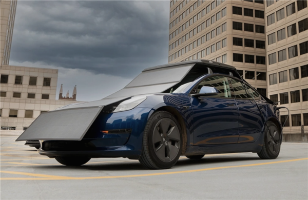 海外公司推出太陽能充電盒!每天可增加50公里續航(圖2) 海外公司推出太陽能充電盒!每天可增加50公里續航