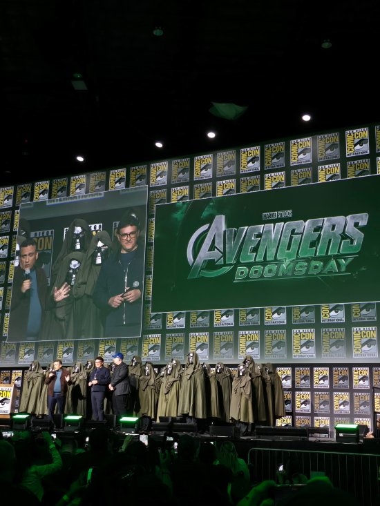 《復(fù)聯(lián)5/6》官宣定檔 羅伯特唐尼回歸飾演超級(jí)反派