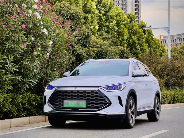 中國(guó)上半年汽車出口量公布 比亞迪太猛了:狂增10倍!(圖1) 中國(guó)上半年汽車出口量公布 比亞迪太猛了:狂增10倍!