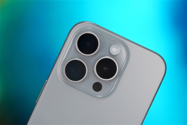iPhone 15 Pro Max DXO自拍得分出爐:149分 全球第一(圖1) iPhone 15 Pro Max DXO自拍得分出爐:149分 全球第一
