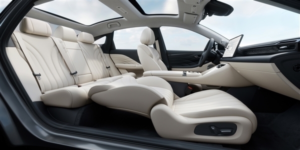 10萬級自帶無圖高階智駕!埃安AION RT訂單突破40000大關(圖4) 10萬級自帶無圖高階智駕!埃安AION RT訂單突破40000大關