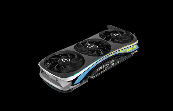 披著RTX 4090的皮！換芯的RTX 4070 Ti SUPER竟然長達38.1厘米