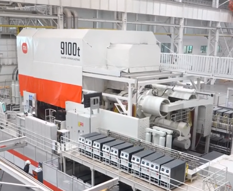 雷軍介紹小米汽車9100噸壓鑄島:自研流水線系統(tǒng) 全國最領先之一(圖1) 雷軍介紹小米汽車9100噸壓鑄島:自研流水線系統(tǒng) 全國最領先之一