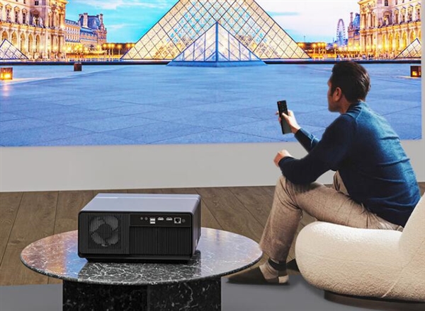 聯想推出Lecoo LK210投影儀:1080P 4800流明、畫面無極縮放(圖2) 聯想推出Lecoo LK210投影儀:1080P 4800流明、畫面無極縮放