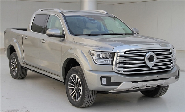 國產(chǎn)皮卡銷量王綠牌版來了！長城炮Hi4-T實(shí)車亮相