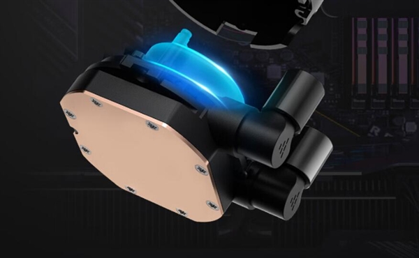 270°旋轉數顯!超頻三推出新款水冷散熱器 首發479元(圖3) 270°旋轉數顯!超頻三推出新款水冷散熱器 首發479元