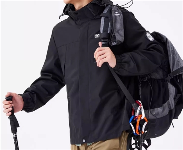 防風保暖 時尚百搭:馬克華菲沖鋒衣官方店114元抄底(圖1) 防風保暖 時尚百搭:馬克華菲沖鋒衣官方店114元抄底