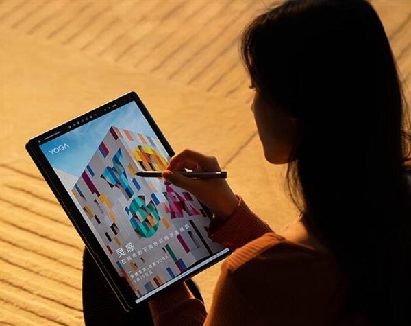 17999元 聯(lián)想YOGA Book 9i AI元啟版雙屏翻轉(zhuǎn)本明日開售：2.8K OLED 觸控屏