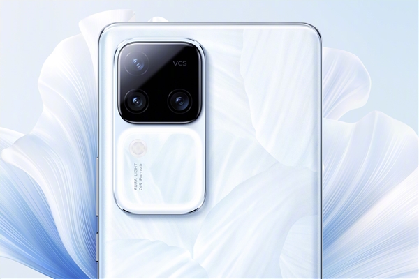 X100主攝下放！vivo S18系列上架官網(wǎng)：三劍齊發(fā)